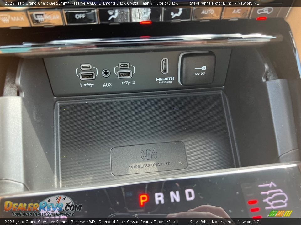 Controls of 2023 Jeep Grand Cherokee Summit Reserve 4WD Photo #31