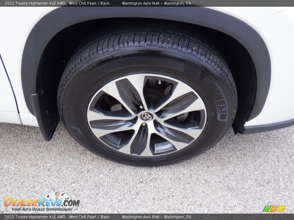2022 Toyota Highlander XLE AWD Wheel Photo #13