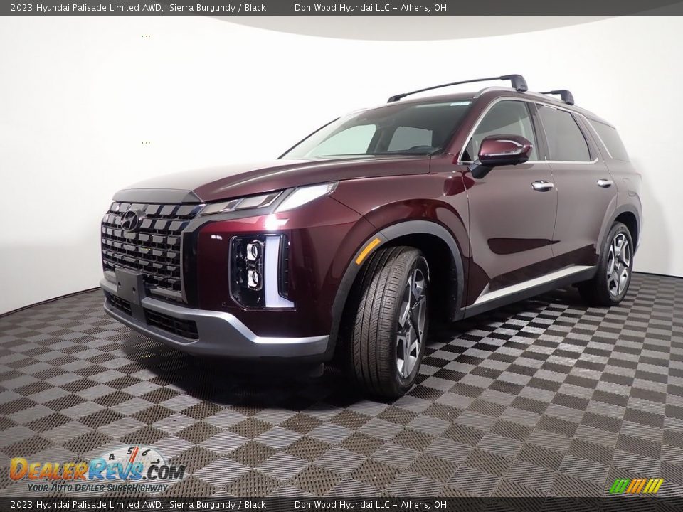 2023 Hyundai Palisade Limited AWD Sierra Burgundy / Black Photo #9