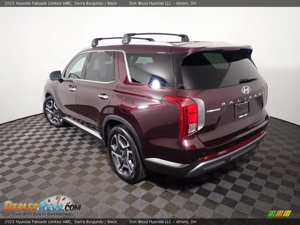 2023 Hyundai Palisade Limited AWD Sierra Burgundy / Black Photo #12