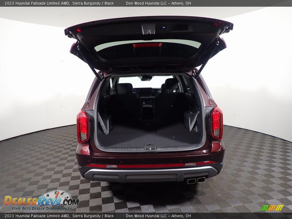 2023 Hyundai Palisade Limited AWD Sierra Burgundy / Black Photo #14