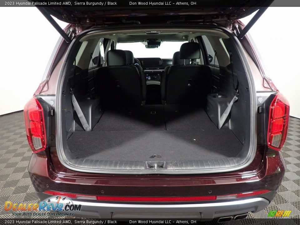 2023 Hyundai Palisade Limited AWD Sierra Burgundy / Black Photo #16