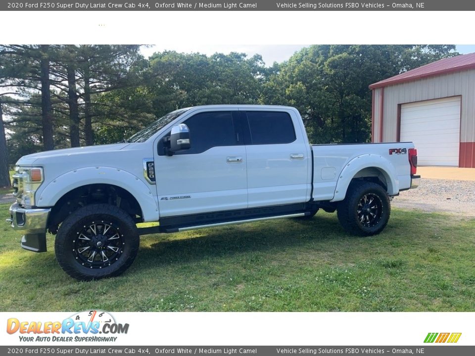 2020 Ford F250 Super Duty Lariat Crew Cab 4x4 Oxford White / Medium Light Camel Photo #2