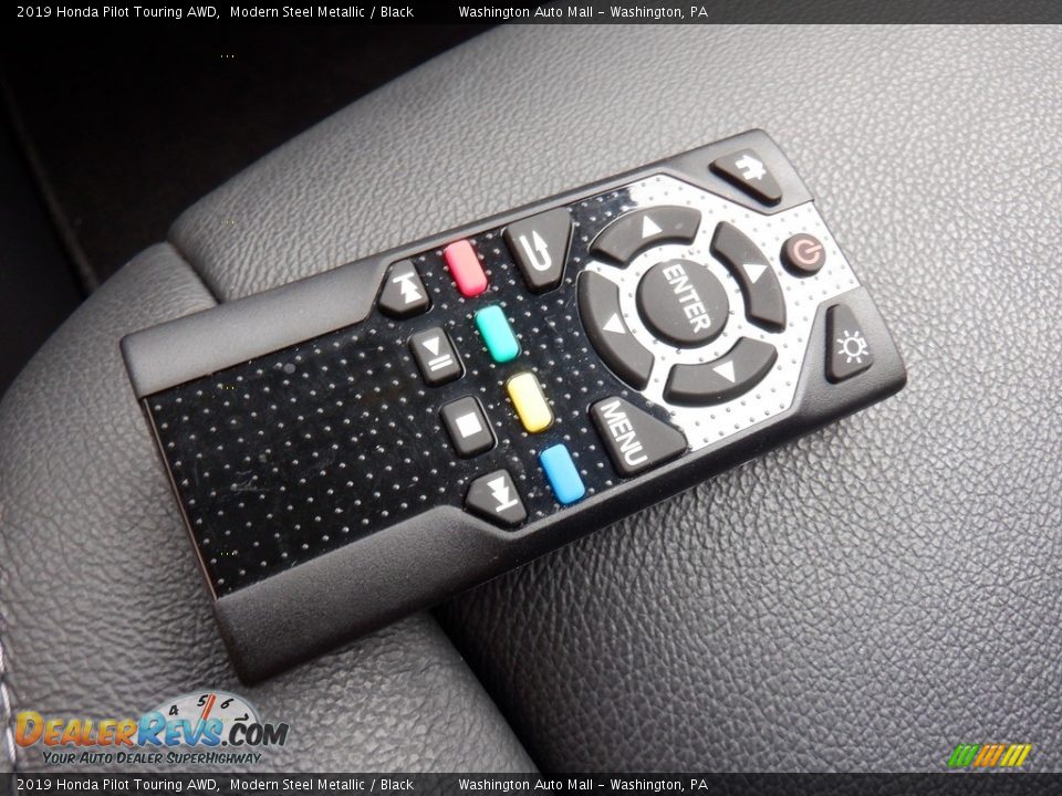 2019 Honda Pilot Touring AWD Modern Steel Metallic / Black Photo #14