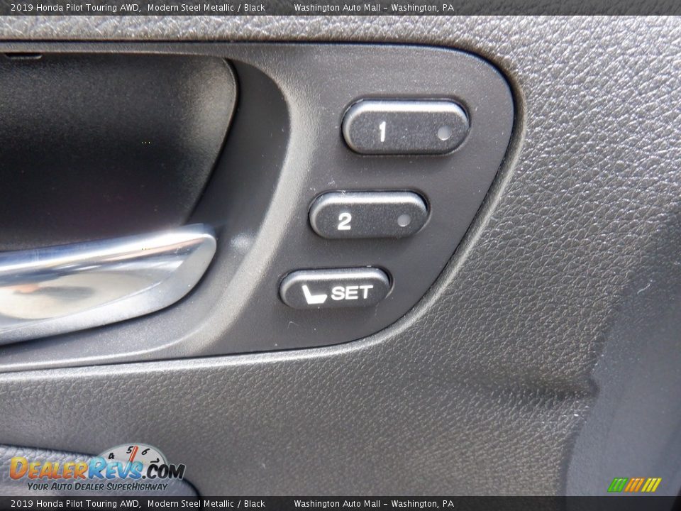 2019 Honda Pilot Touring AWD Modern Steel Metallic / Black Photo #17