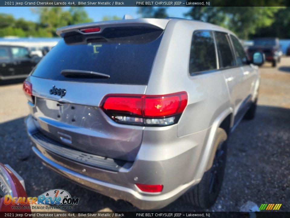 2021 Jeep Grand Cherokee Laredo 4x4 Billet Silver Metallic / Black Photo #3