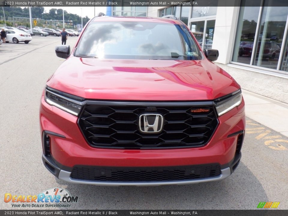 2023 Honda Pilot TrailSport AWD Radiant Red Metallic II / Black Photo #5