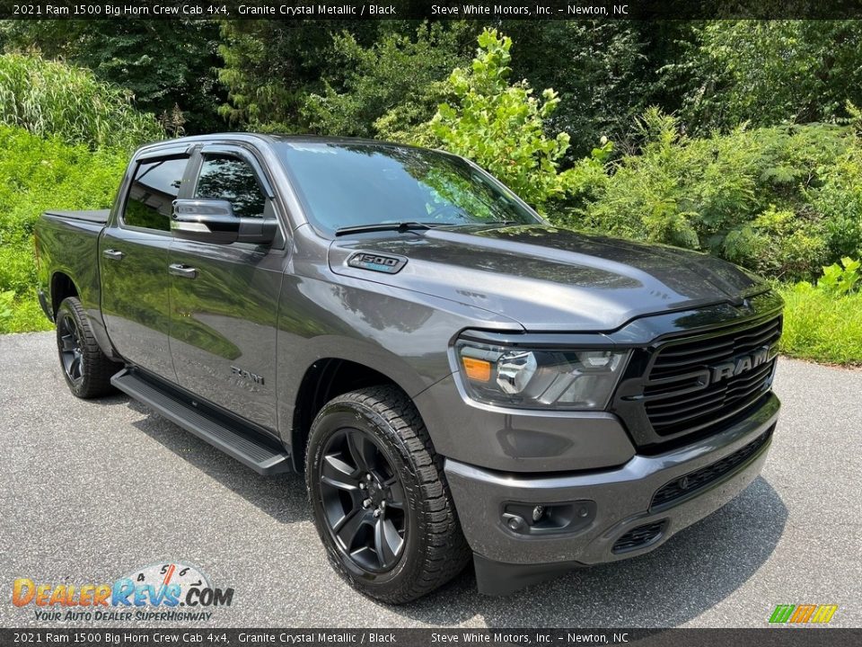 Front 3/4 View of 2021 Ram 1500 Big Horn Crew Cab 4x4 Photo #5