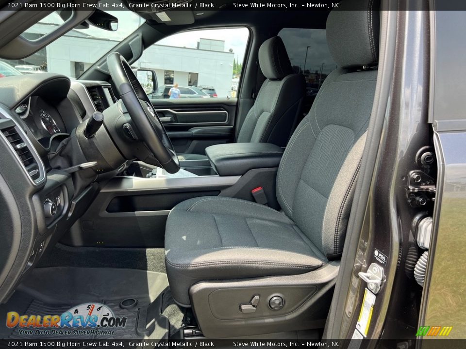 2021 Ram 1500 Big Horn Crew Cab 4x4 Granite Crystal Metallic / Black Photo #13