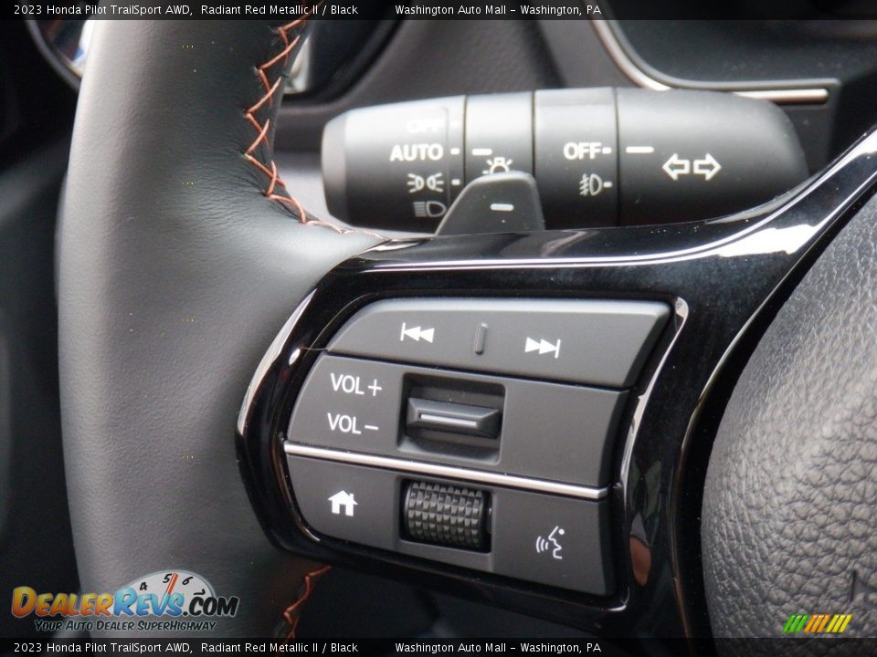 2023 Honda Pilot TrailSport AWD Steering Wheel Photo #35