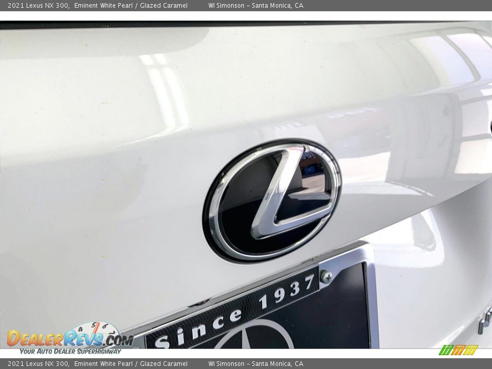 2021 Lexus NX 300 Eminent White Pearl / Glazed Caramel Photo #30