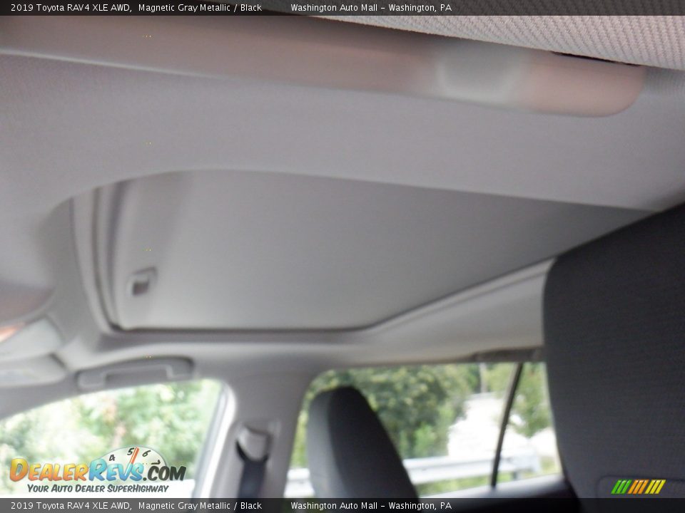 2019 Toyota RAV4 XLE AWD Magnetic Gray Metallic / Black Photo #23