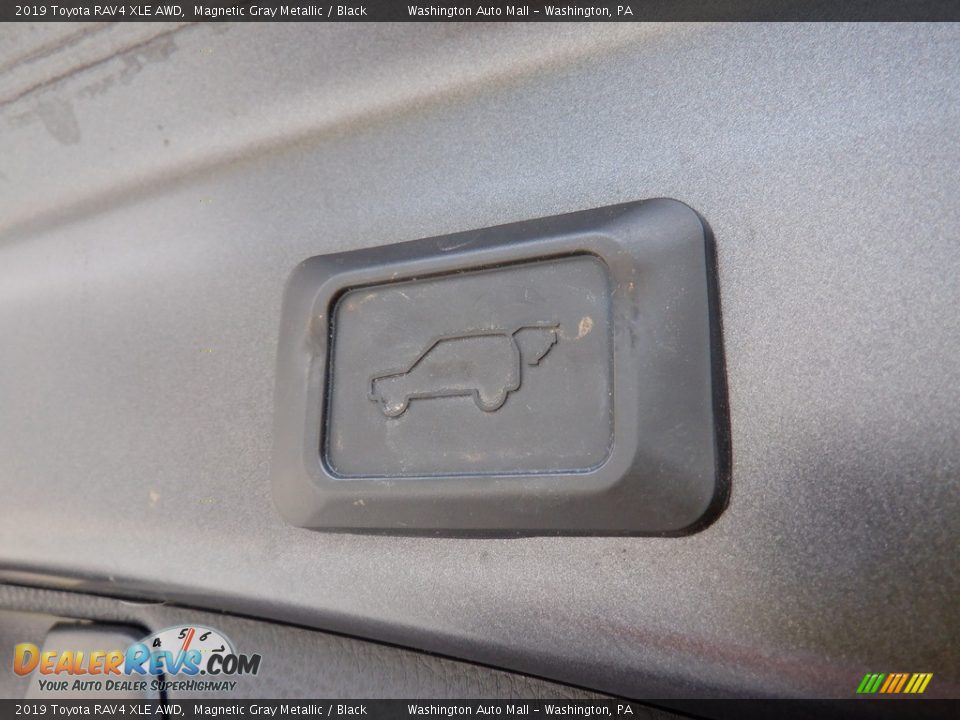 2019 Toyota RAV4 XLE AWD Magnetic Gray Metallic / Black Photo #32