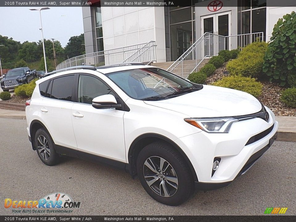 2018 Toyota RAV4 XLE AWD Super White / Ash Photo #1