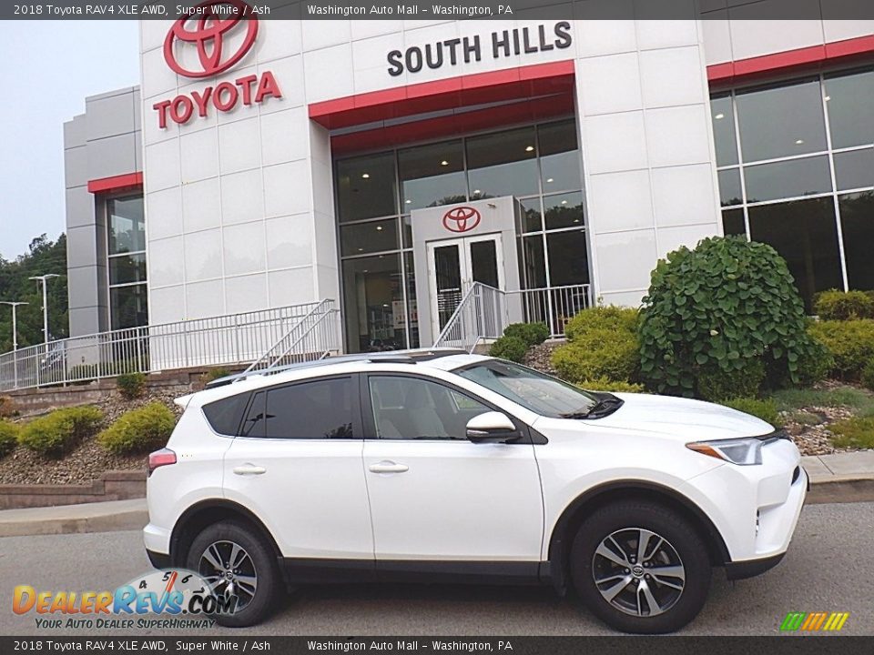 2018 Toyota RAV4 XLE AWD Super White / Ash Photo #2