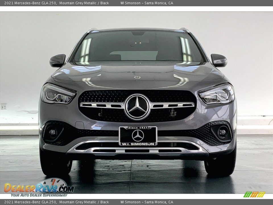 2021 Mercedes-Benz GLA 250 Mountain Grey Metallic / Black Photo #2