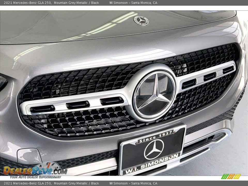 2021 Mercedes-Benz GLA 250 Mountain Grey Metallic / Black Photo #30