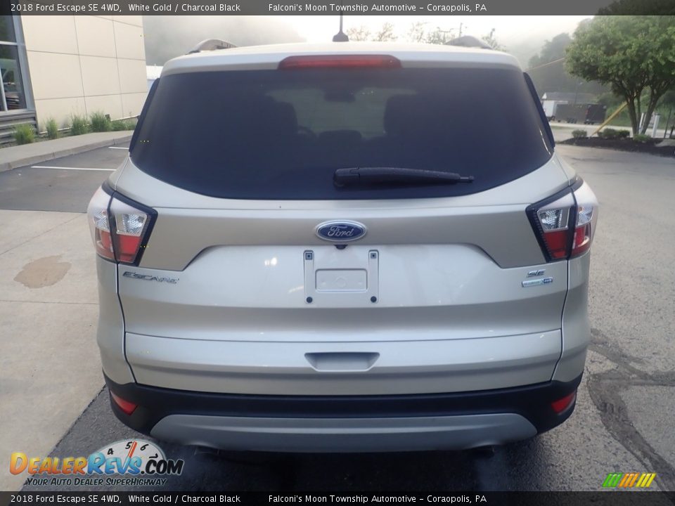 2018 Ford Escape SE 4WD White Gold / Charcoal Black Photo #3