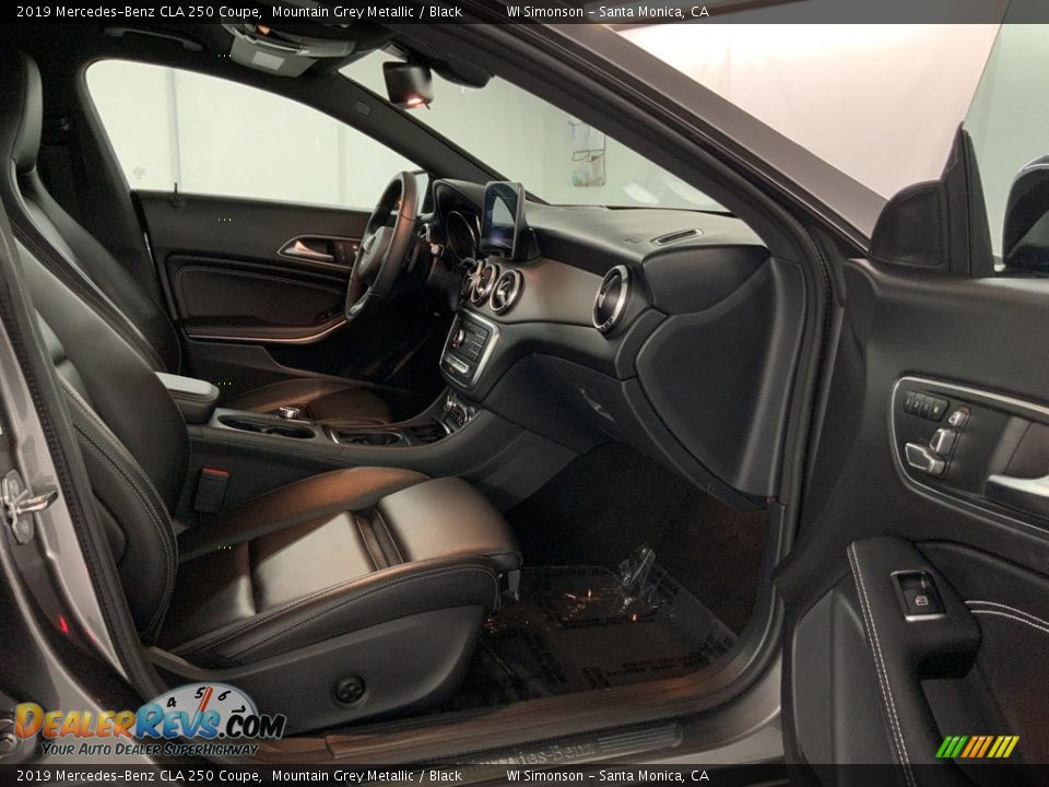 2019 Mercedes-Benz CLA 250 Coupe Mountain Grey Metallic / Black Photo #32