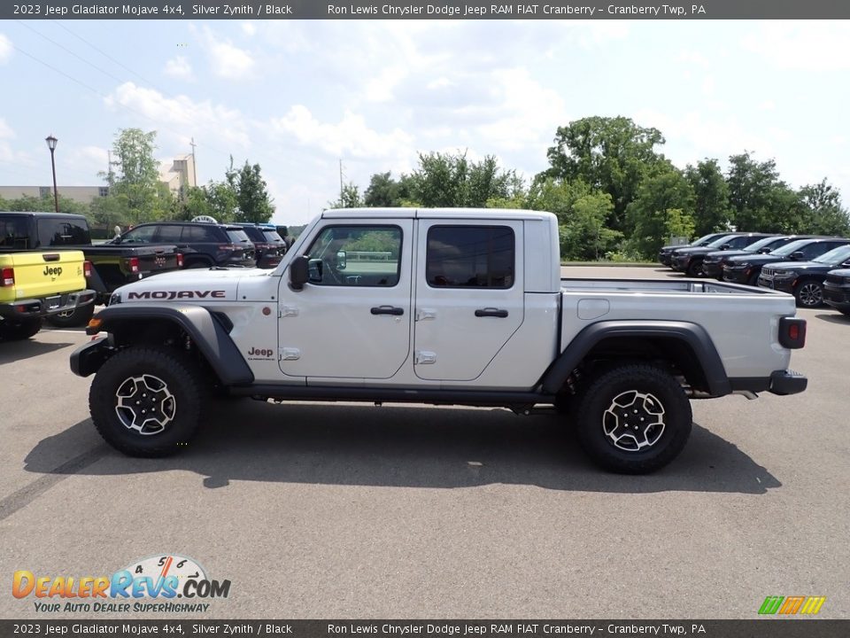 2023 Jeep Gladiator Mojave 4x4 Silver Zynith / Black Photo #2