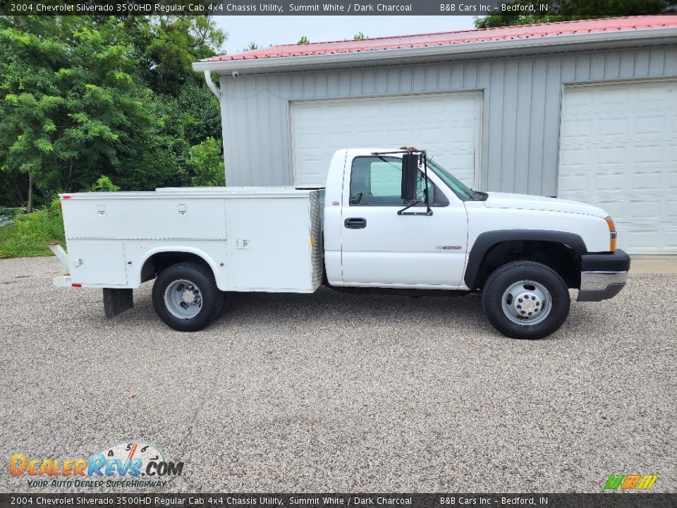 2004 Chevrolet Silverado 3500HD Regular Cab 4x4 Chassis Utility Summit White / Dark Charcoal Photo #1