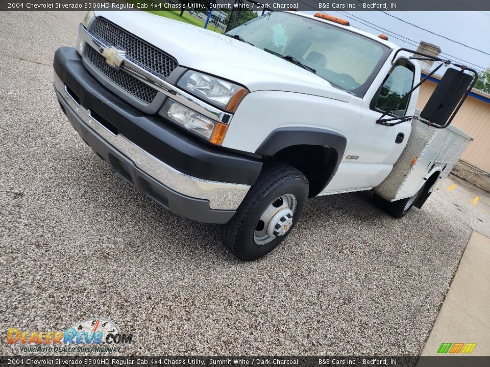 2004 Chevrolet Silverado 3500HD Regular Cab 4x4 Chassis Utility Summit White / Dark Charcoal Photo #4