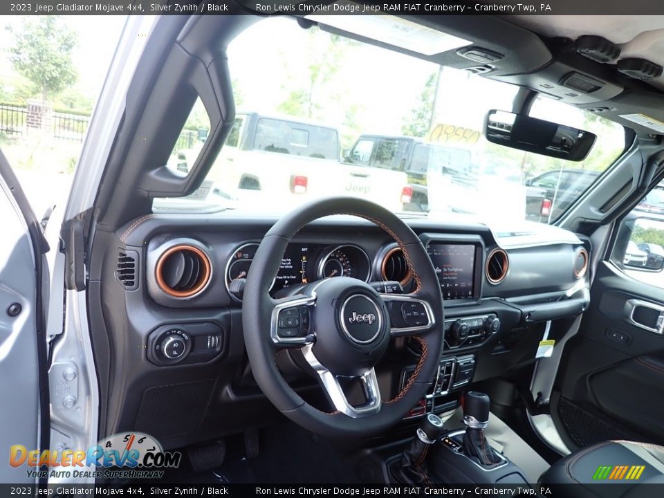 2023 Jeep Gladiator Mojave 4x4 Silver Zynith / Black Photo #13