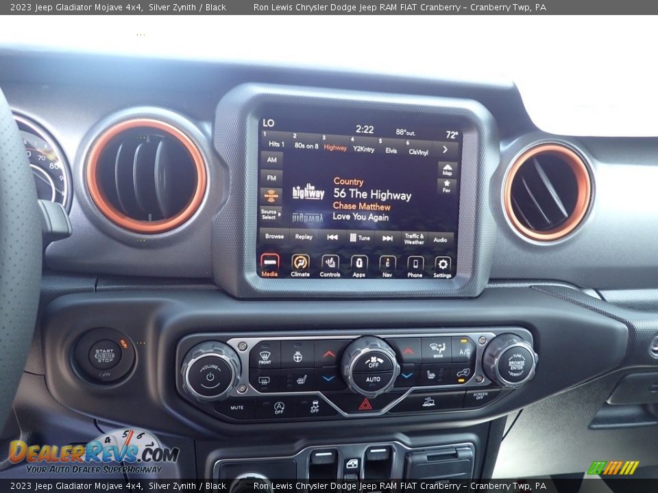 2023 Jeep Gladiator Mojave 4x4 Silver Zynith / Black Photo #18