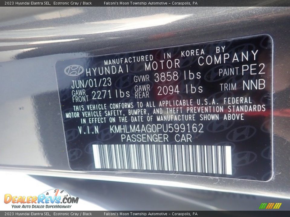 2023 Hyundai Elantra SEL Ecotronic Gray / Black Photo #18