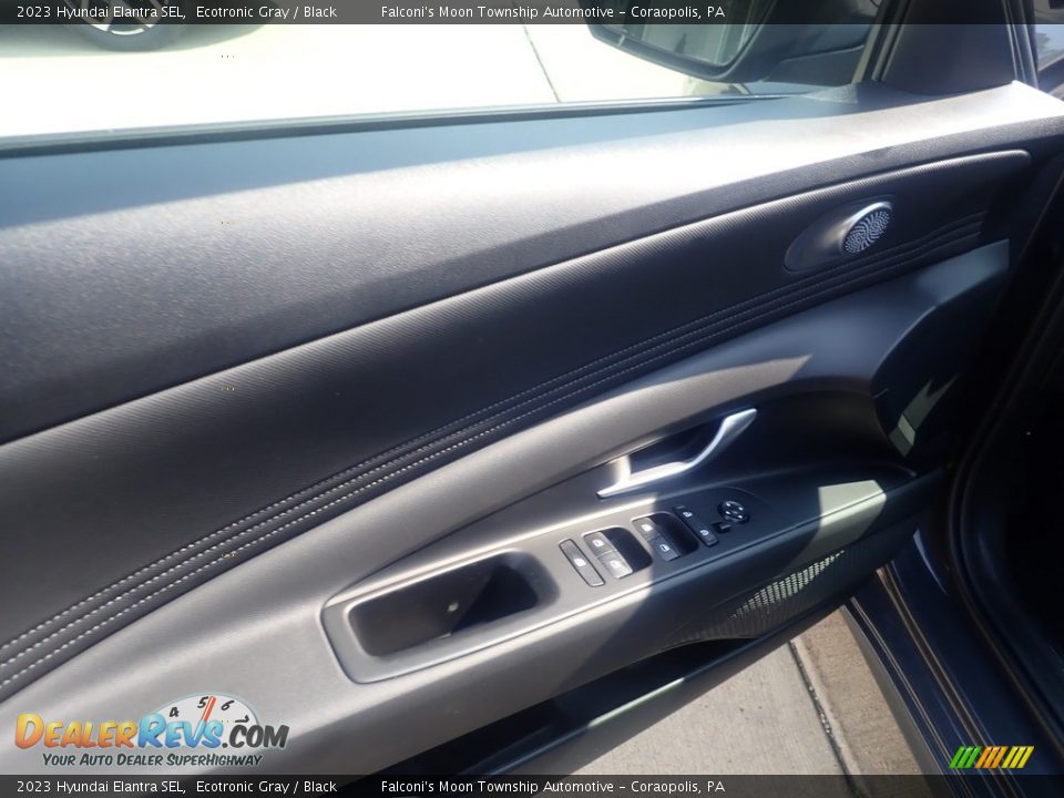 2023 Hyundai Elantra SEL Ecotronic Gray / Black Photo #14
