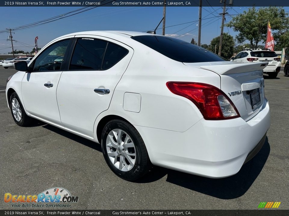 2019 Nissan Versa SV Fresh Powder White / Charcoal Photo #4