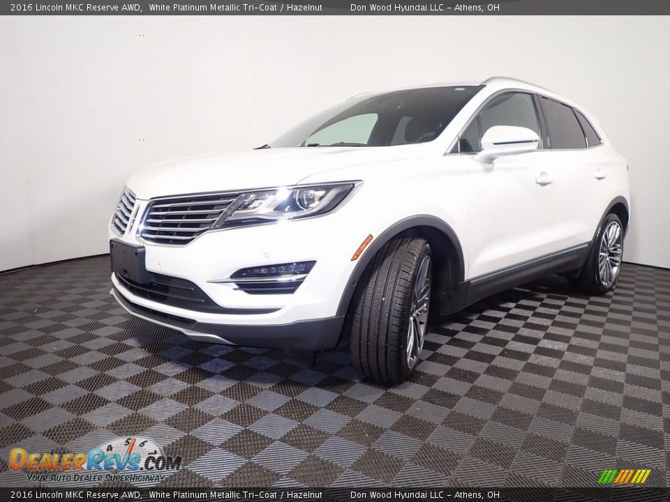 2016 Lincoln MKC Reserve AWD White Platinum Metallic Tri-Coat / Hazelnut Photo #8