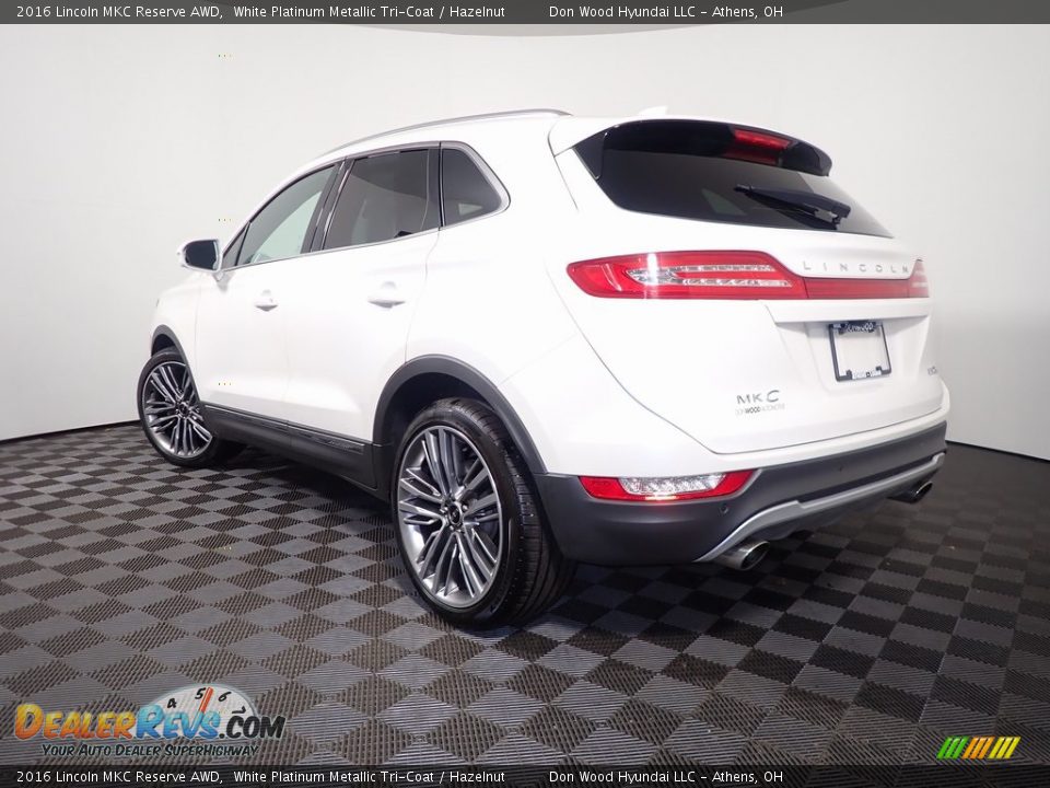 2016 Lincoln MKC Reserve AWD White Platinum Metallic Tri-Coat / Hazelnut Photo #10