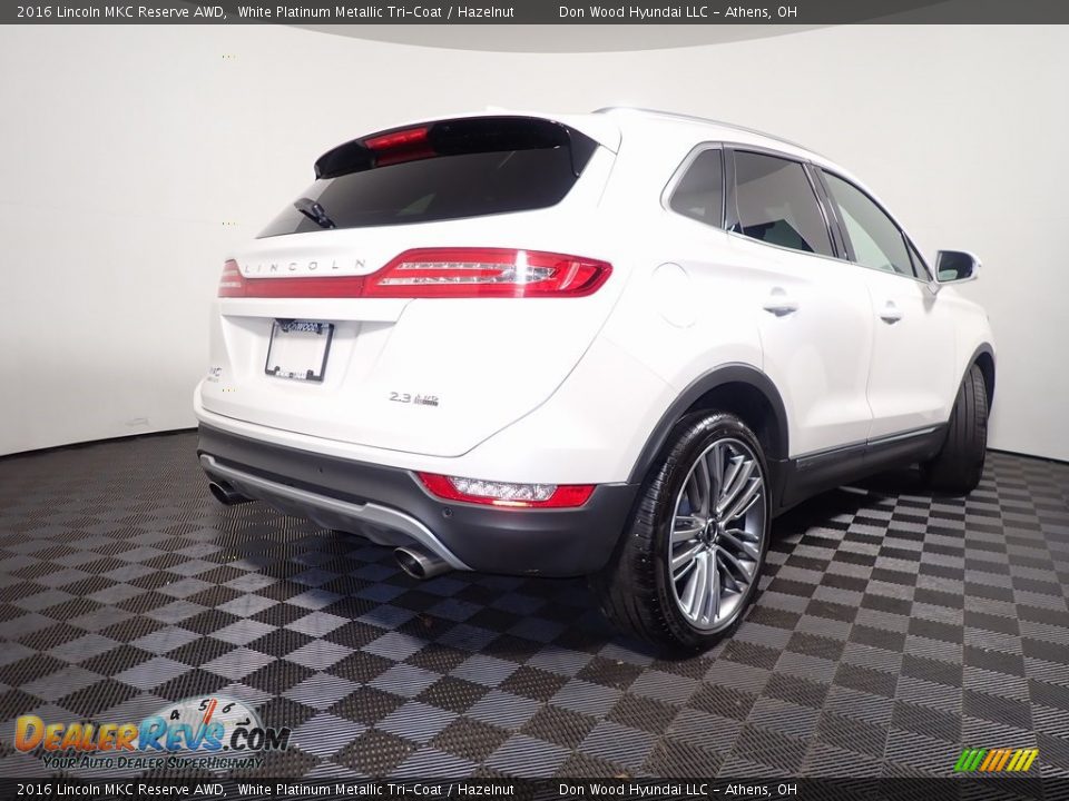 2016 Lincoln MKC Reserve AWD White Platinum Metallic Tri-Coat / Hazelnut Photo #16