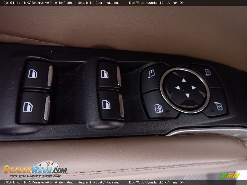 2016 Lincoln MKC Reserve AWD White Platinum Metallic Tri-Coat / Hazelnut Photo #20