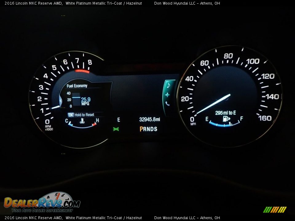 2016 Lincoln MKC Reserve AWD White Platinum Metallic Tri-Coat / Hazelnut Photo #26