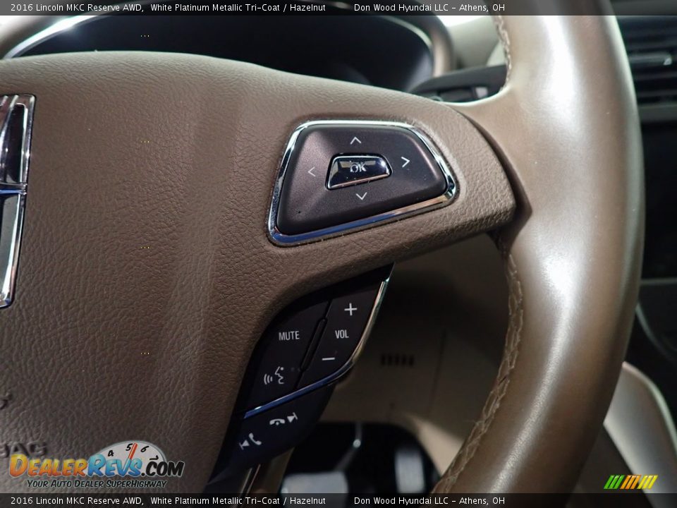 2016 Lincoln MKC Reserve AWD White Platinum Metallic Tri-Coat / Hazelnut Photo #28