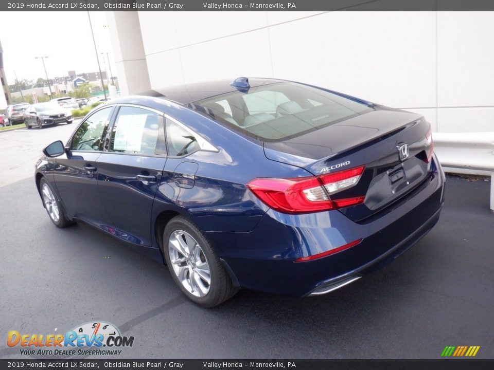 2019 Honda Accord LX Sedan Obsidian Blue Pearl / Gray Photo #8