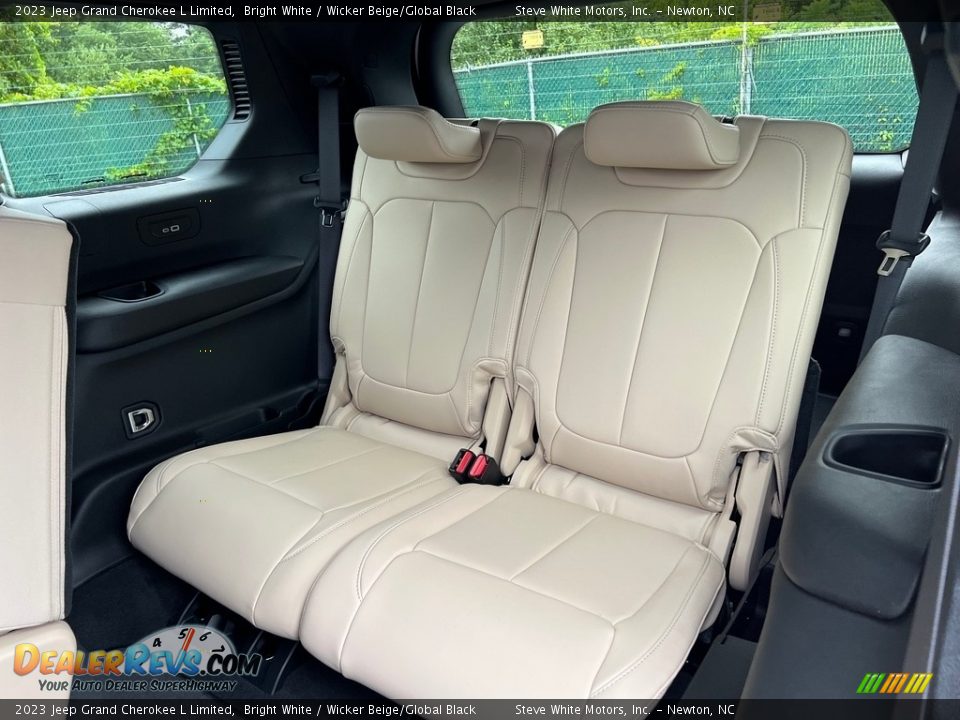 Rear Seat of 2023 Jeep Grand Cherokee L Limited Photo #14