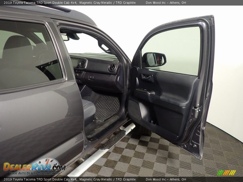 2019 Toyota Tacoma TRD Sport Double Cab 4x4 Magnetic Gray Metallic / TRD Graphite Photo #33