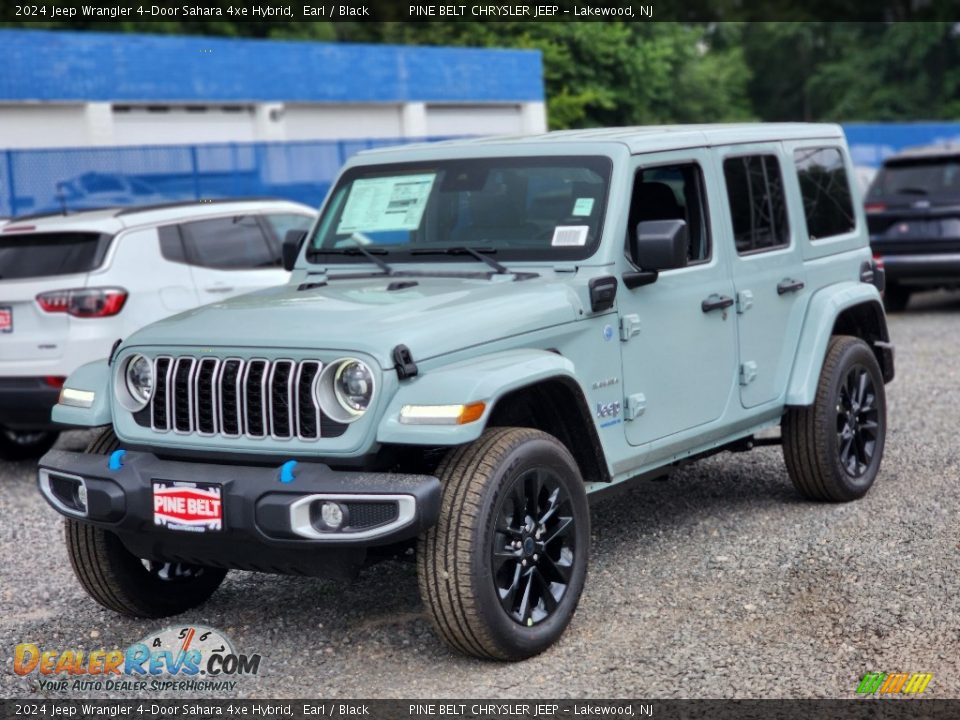 2024 Jeep Wrangler 4-Door Sahara 4xe Hybrid Earl / Black Photo #1