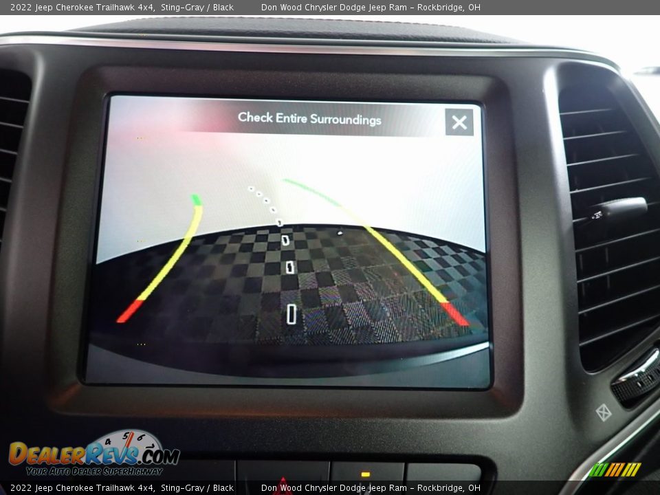 2022 Jeep Cherokee Trailhawk 4x4 Sting-Gray / Black Photo #3