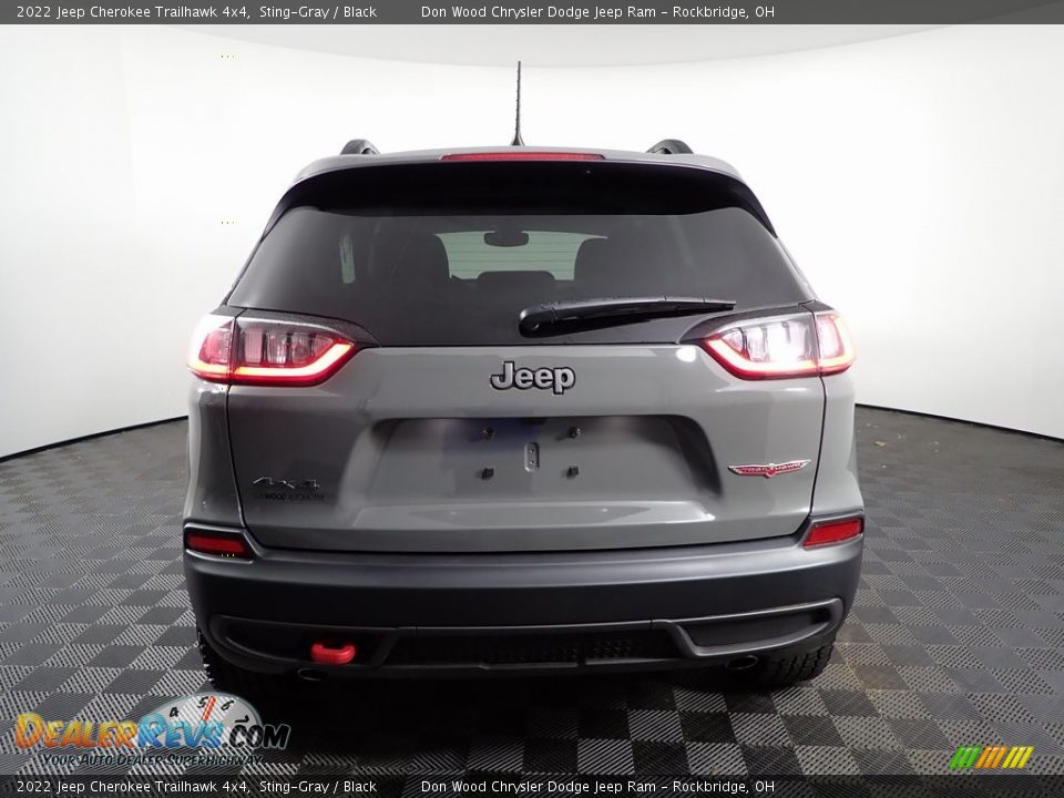 2022 Jeep Cherokee Trailhawk 4x4 Sting-Gray / Black Photo #7