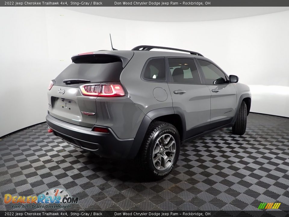 2022 Jeep Cherokee Trailhawk 4x4 Sting-Gray / Black Photo #10