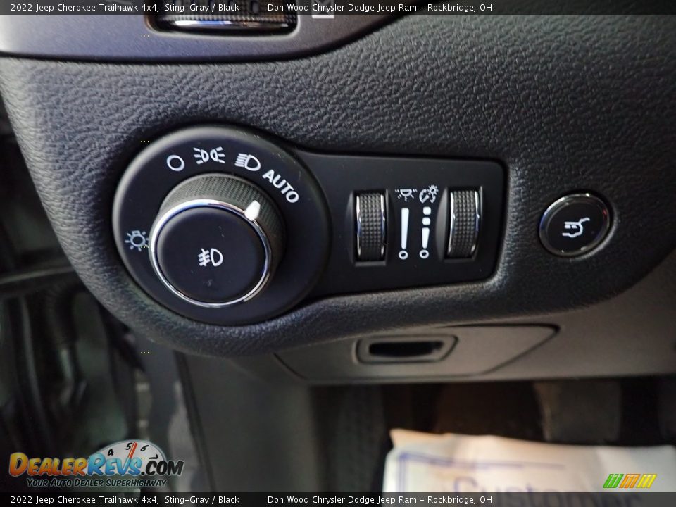 2022 Jeep Cherokee Trailhawk 4x4 Sting-Gray / Black Photo #20