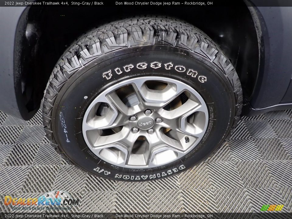 2022 Jeep Cherokee Trailhawk 4x4 Sting-Gray / Black Photo #28