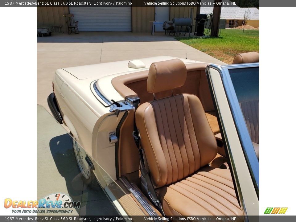 1987 Mercedes-Benz SL Class 560 SL Roadster Light Ivory / Palomino Photo #3