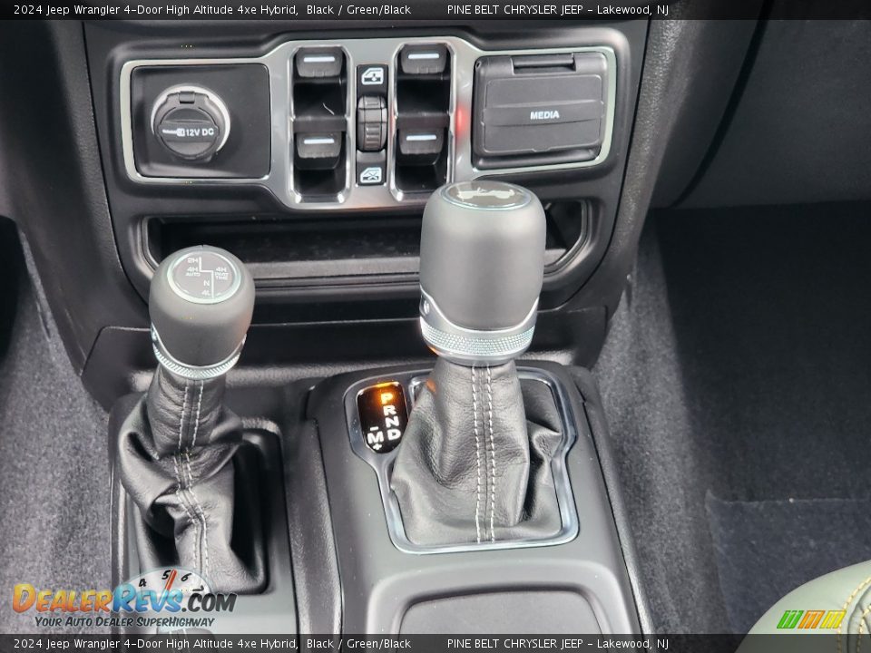 2024 Jeep Wrangler 4-Door High Altitude 4xe Hybrid Shifter Photo #10