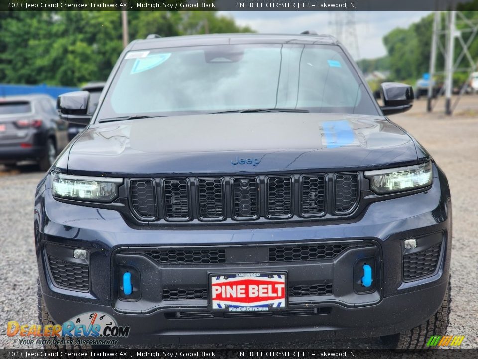 2023 Jeep Grand Cherokee Trailhawk 4XE Midnight Sky / Global Black Photo #2