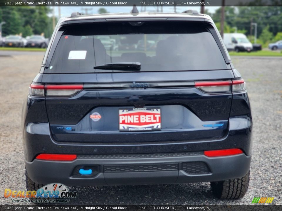 2023 Jeep Grand Cherokee Trailhawk 4XE Midnight Sky / Global Black Photo #6